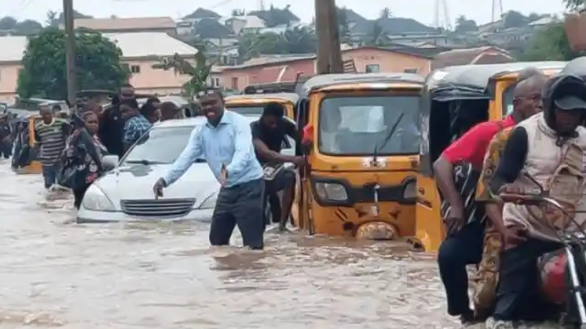 Flood Unleashes Pain in FCT